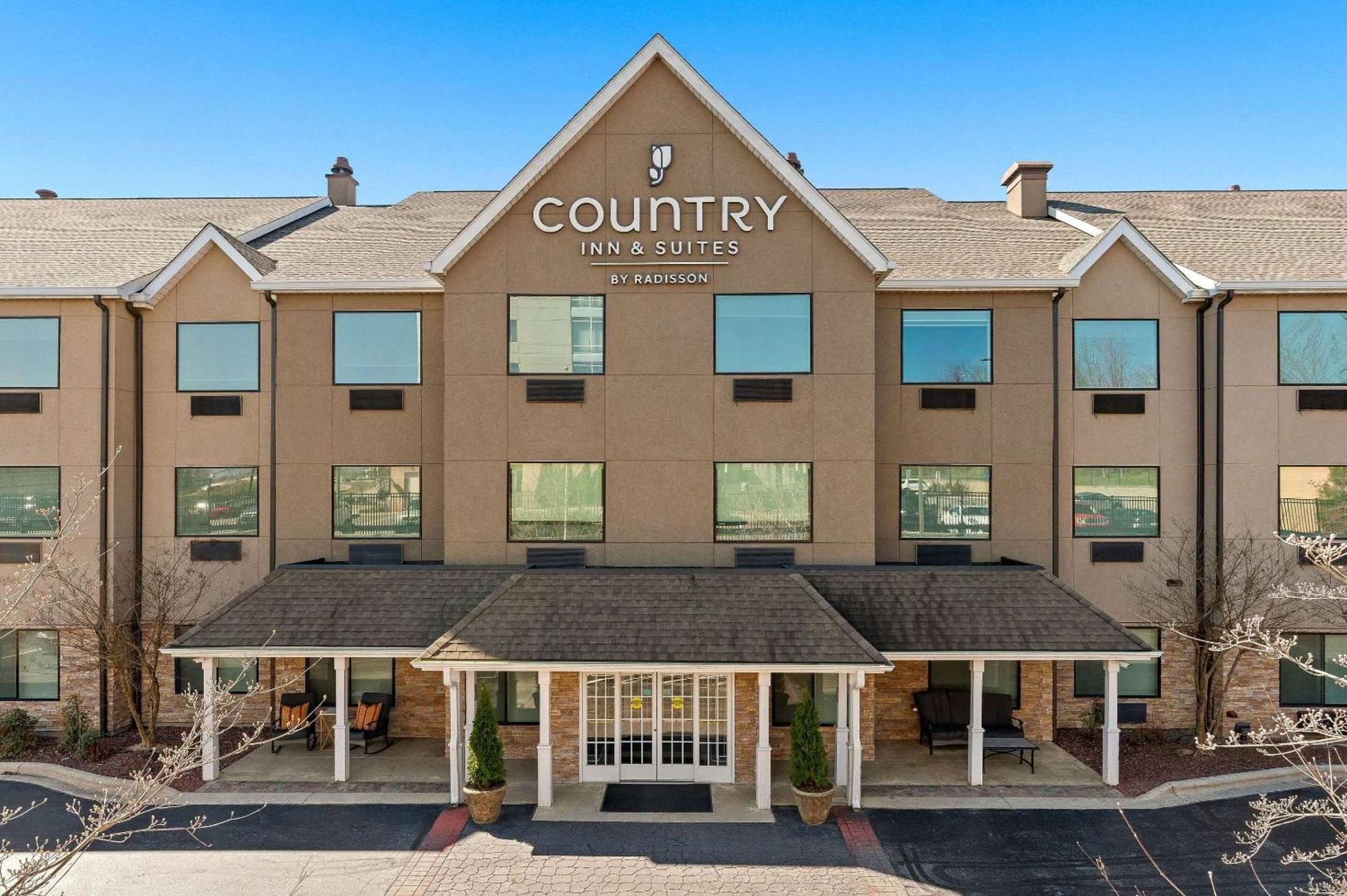 Country Inn & Suites By Radisson, Asheville At Asheville Outlet Mall, Nc Exterior foto